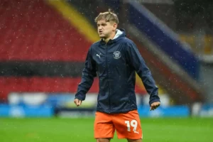 ‘Swap for Downs’ – Southampton fans urge club to bring back academy star Dom Ballard