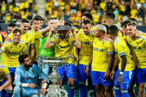La Liga 2 side shortlists forgotten Southampton defender Juan Larios as 2026 summer target